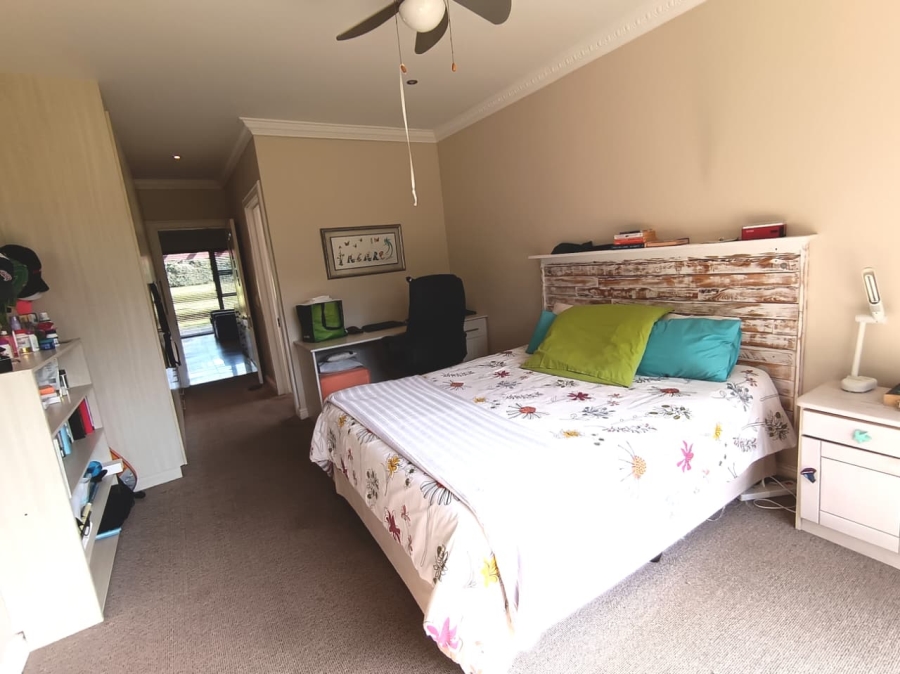 5 Bedroom Property for Sale in Lovemore Heights Estate Eastern Cape